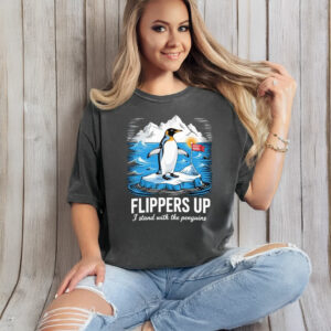 Flippers up i stand with the penguins protest 2025 T-Shirt