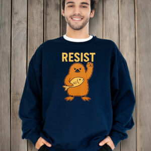 Pesto the penguin resist 2025 T-Shirt