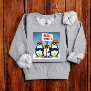 Resist Tariffs, Penguins Against Tariffs Anti Trump T-Shirt